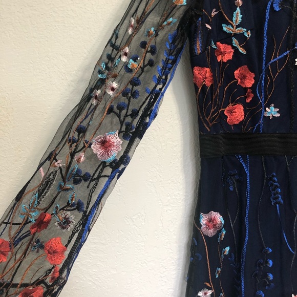 CBR Sheer Long Sleeve Floral Dress Size Large - Picture 12 of 12